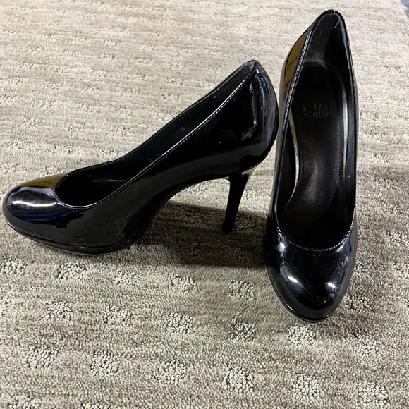 Stuart Weitzman Black Patent Leather Pumps - Picture 3 of 5